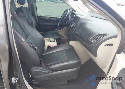 2016 Chrysler Town & Country Touring из США, поврежденный, VIN 2C4RC1BG0GR286768